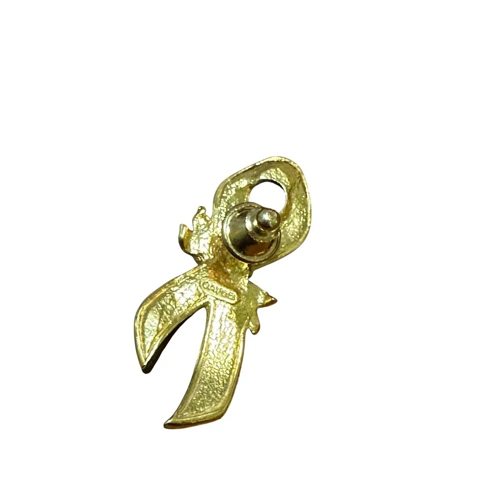 Vintage Avon Ribbon‎ Pin Brooch Gold Tone White Enamel Flower Lapel Gift